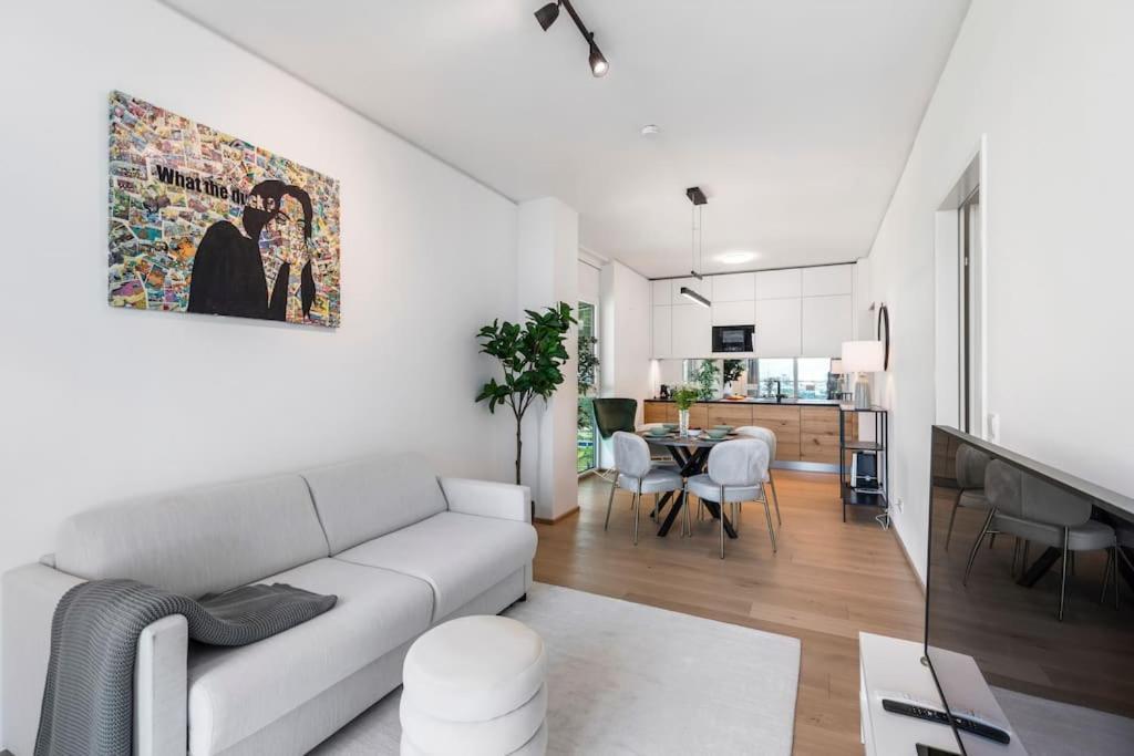 Design Apartment With Amazing View Over Wien Eksteriør bilde