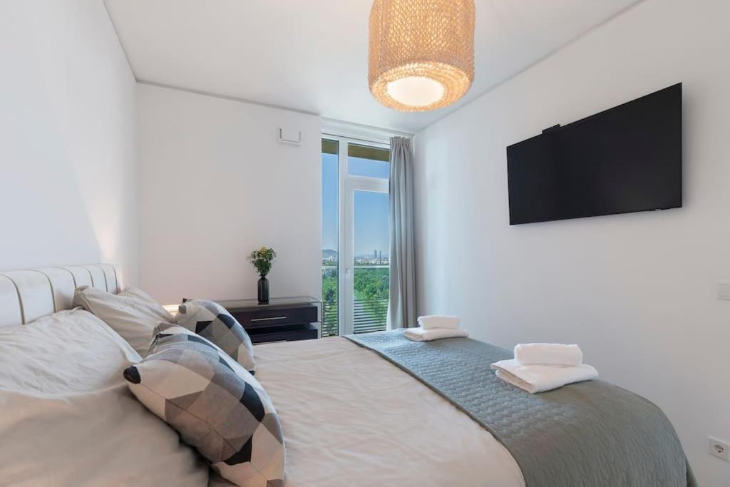 Design Apartment With Amazing View Over Wien Eksteriør bilde